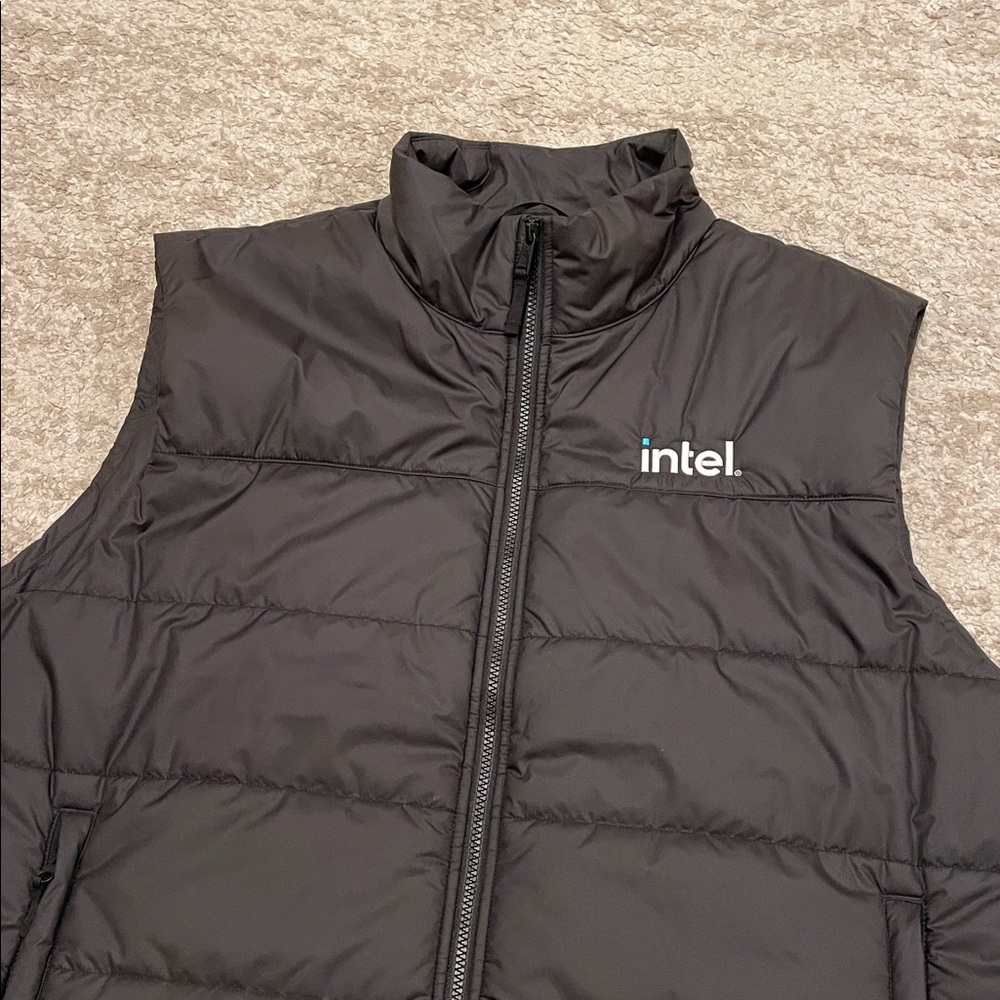 The North Face Women's Everyday Insulated Vest Size 2X - Picture 6 of 15